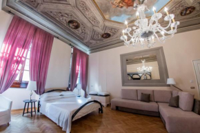 Отель N4U Guest House Florence  Флоренция